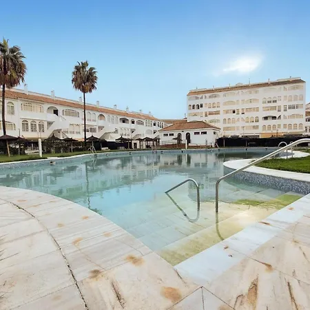 Appartement Cozy In With Swimming Pool